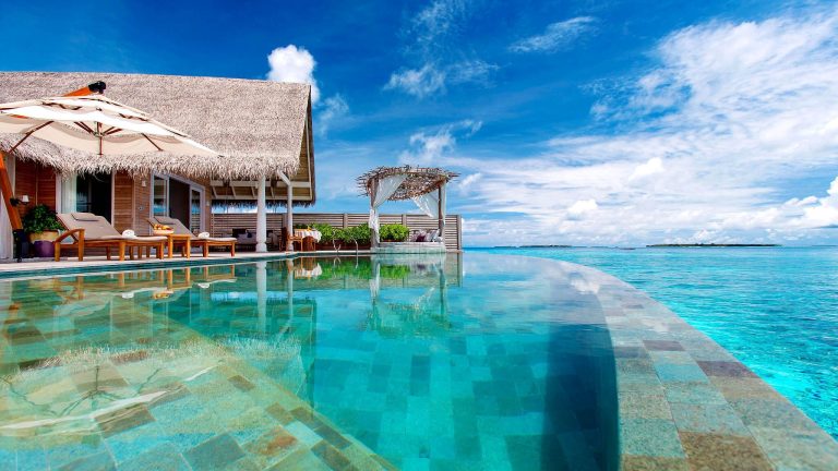 Best Luxury Hotels With Private Pool Villas Experience