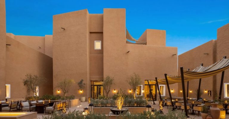 Luxury Business Hotels Near Financial Districts Unveiled