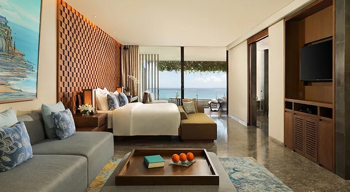 Ultra Luxury Hotels With Ocean View Suites Await You